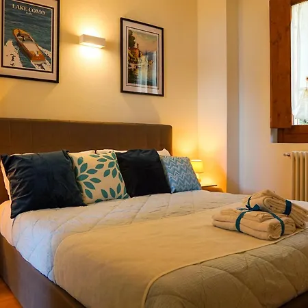 Como: Bellavista Apartament